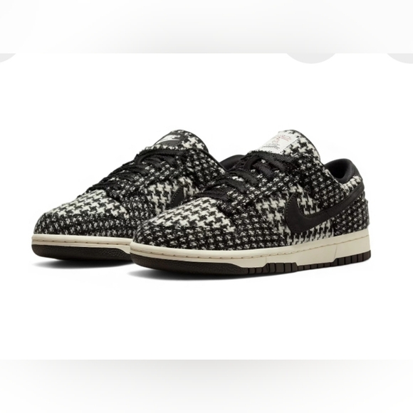 RARE Nike Dunks Low x Harris Tweed - Black and Phantom Basketball Sneakers Dunk - Picture 1 of 16